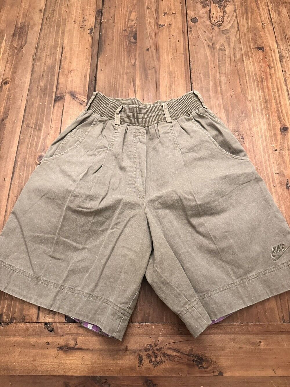 Vintage Nike Girls Size Medium Pull On Khaki Shorts Golf Walking Geometric Hem